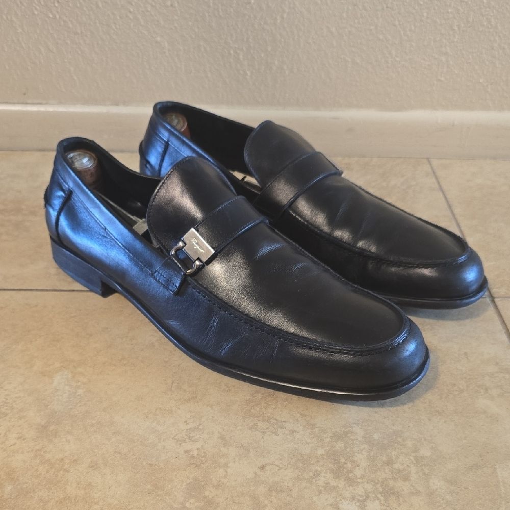 Elegant Black Leather Slip-On Loafers